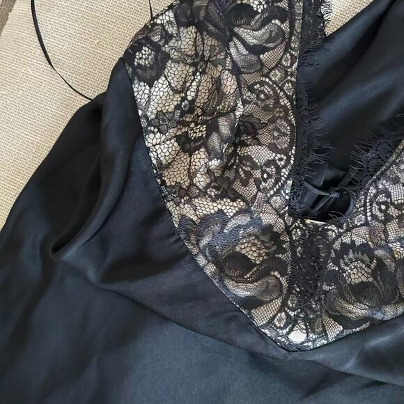 BEST Bardot Hayden Lace Slip Midi Dress Medium/US6 Black Noir Lace - Picture 7 of 9